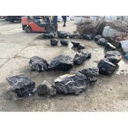 Натуральный камень бутовый мрамор черный