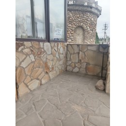 Плитняк плитняк песчаник бело-желтый с разводами