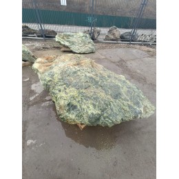 Эксклюзивный Камень Валун Змеевик "Пластина"