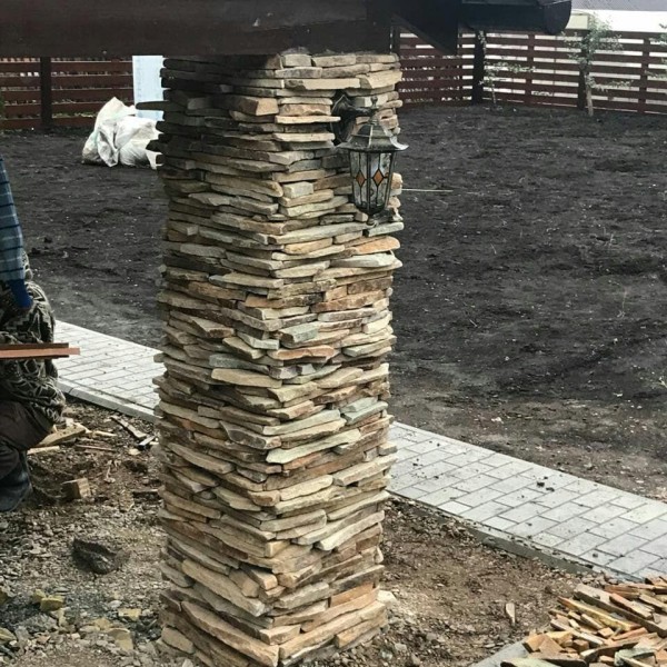 Обрезь из природного камня Златолит (Горбушка)