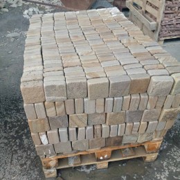 Брусчатка из Песчаника Желтая с разводами Галтованная