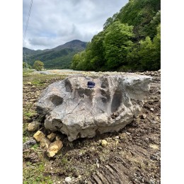 Эксклюзивный Камень Валун Гранит "Богатырь"