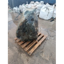 Эксклюзивный Камень Валун Диабаз "Дольмен"